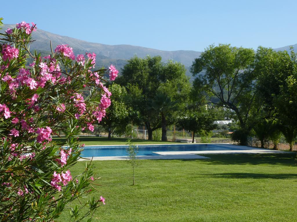 Apartamentos Rurales Entre Fuentes Cuacos De Yuste Exterior foto